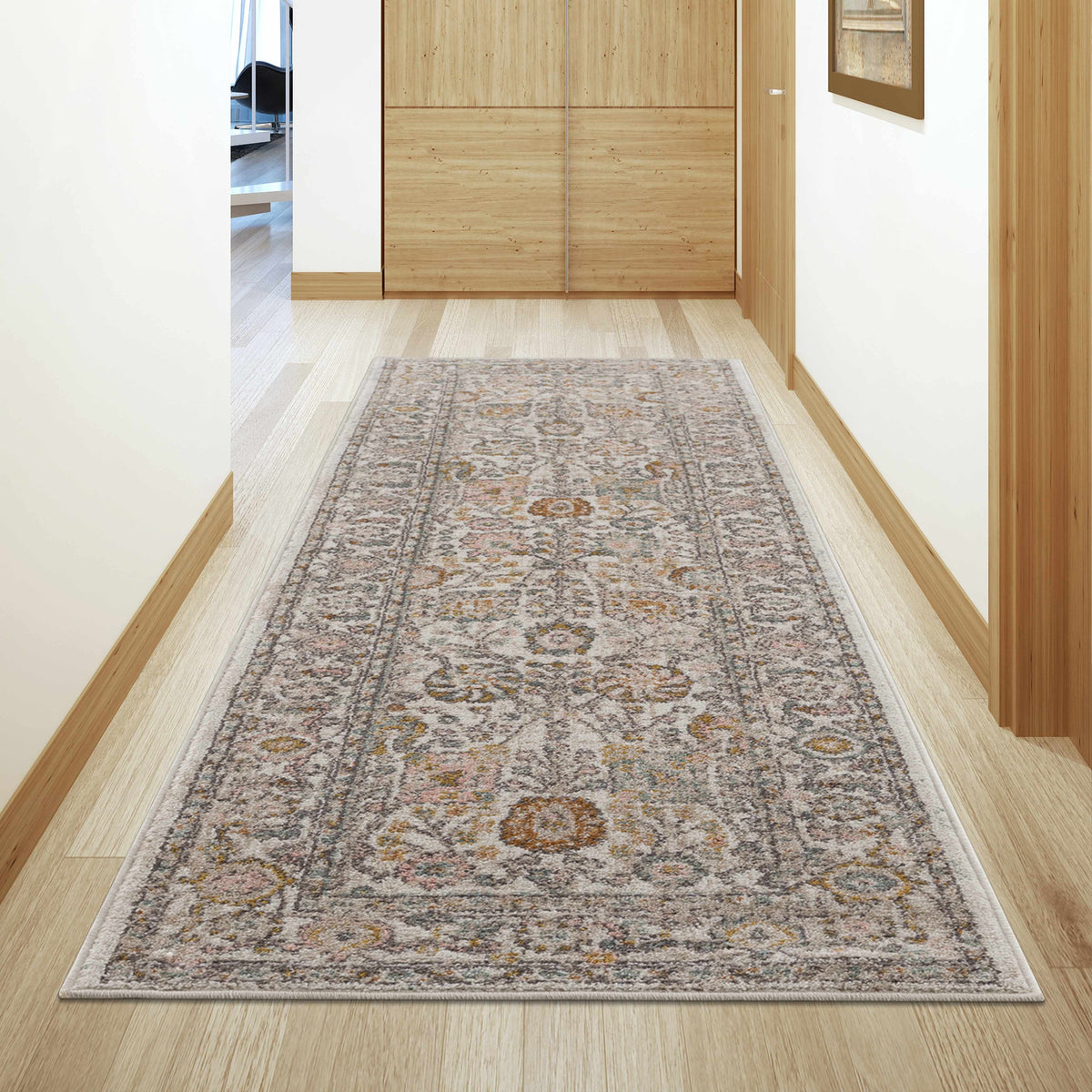 Herstmonceux Traditional Area Rug – 100% Polypropylene, Medium Pile | Made in Turkey | Multiple Sizes