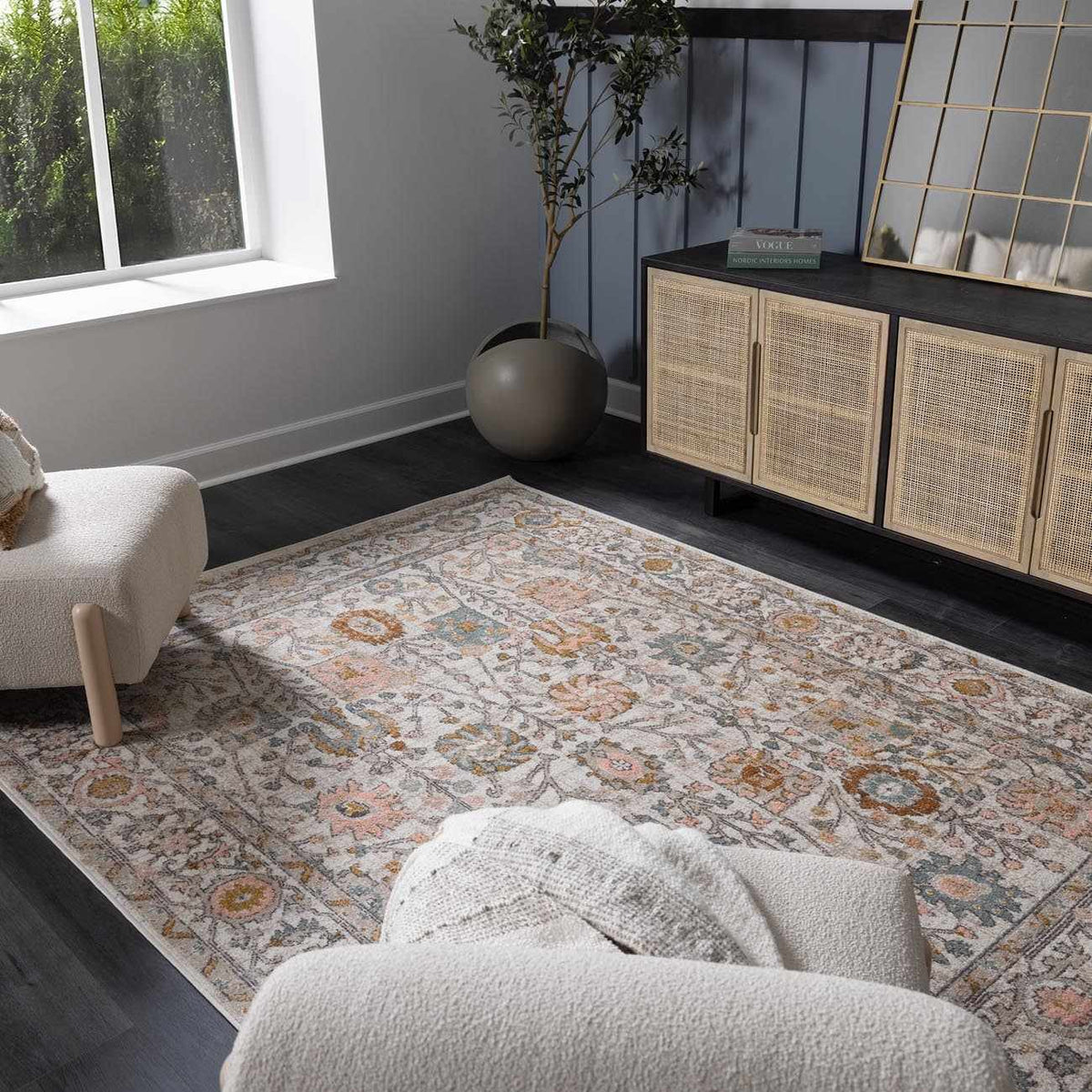 Herstmonceux Traditional Area Rug – 100% Polypropylene, Medium Pile | Made in Turkey | Multiple Sizes
