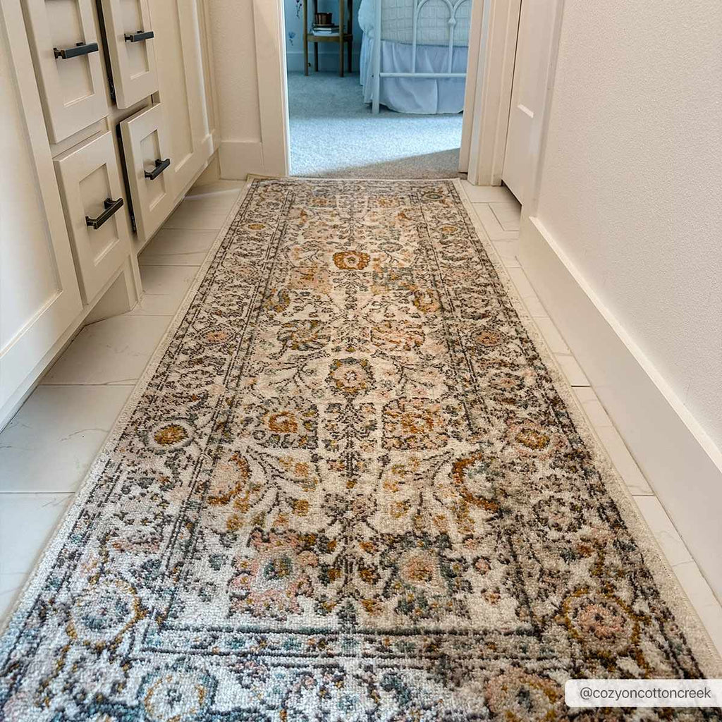 Herstmonceux Traditional Area Rug – 100% Polypropylene, Medium Pile | Made in Turkey | Multiple Sizes